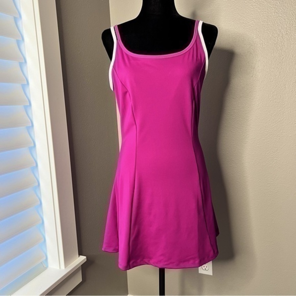 NWT Sincerely Jules two piece active set size large